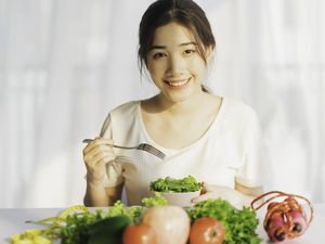 13 Makanan Anti-inflamasi, Enak dan Bikin Tubuh Sehat