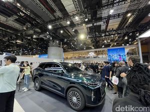 Insentif Akan Disetop, Masyarakat China Panik Buru-buru Beli Mobil Listrik