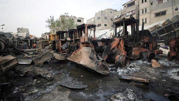 Israel Terus Bombardir Gaza, Alat Evakuasi dan Bantuan Hancur