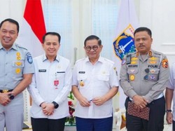 Kakorlantas Dukung Kebijakan Pajak Kendaraan-Penertiban Parkir di Jakarta