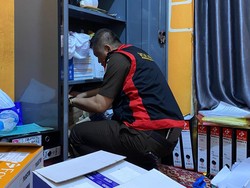 Kantor Bawaslu Mesuji Digeledah Kejari Terkait Dugaan Korupsi Dana Hibah