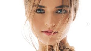 8 Foto Gadis Cilik Tercantik Sedunia Kini Sudah Dewasa, Pesonanya Bikin Kagum