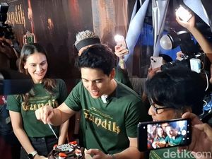 Pernikahan Luna Maya dan Maxime Bouttier Bakal Live di YouTube Pernikahan Luna Maya dan Maxime Bouttier Bakal Live di YouTube