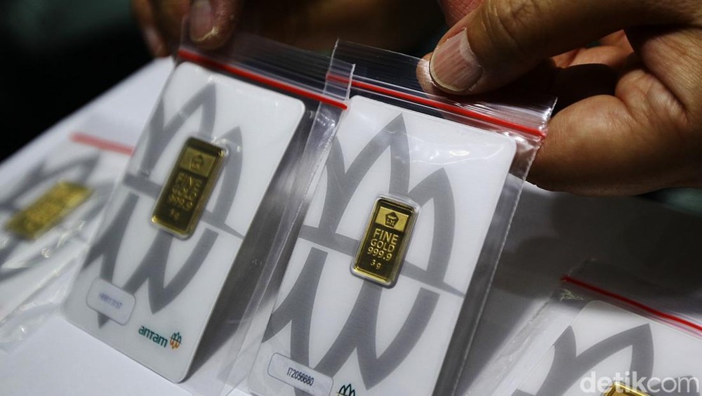 Harga Emas Diprediksi Meroket, Tembus Rp 3 Juta per Gram di 2025!