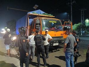 Penggelapan Besi Ratusan Juta oleh Ekspedisi Nakal Digagalkan di Gresik Penggelapan Besi Ratusan Juta oleh Ekspedisi Nakal Digagalkan di Gresik