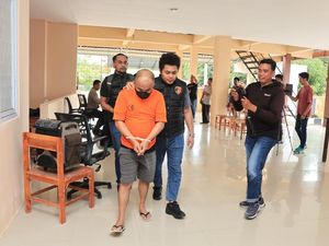 Pria Sidrap Tipu Warga di Barru Tawarkan Dana Gaib Rp 500 Juta Lewat Medsos Pria Sidrap Tipu Warga di Barru Tawarkan Dana Gaib Rp 500 Juta Lewat Medsos