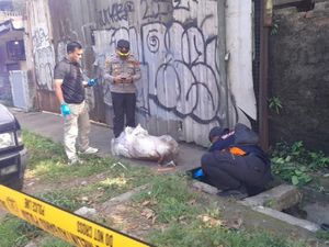 Jatanras PMJ Ungkap Identitas Mayat Pria Terbungkus Karung di Tangerang