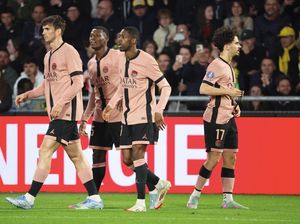 Nantes Vs PSG Tuntas 1-1 Nantes Vs PSG Tuntas 1-1