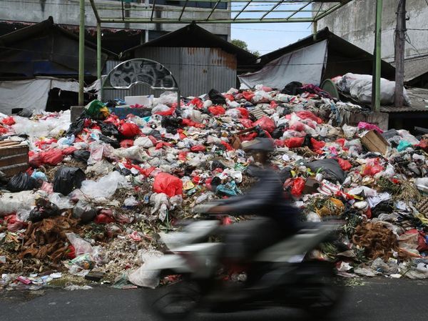 Tangsel Darurat Sampah Gegara Kasus Korupsi