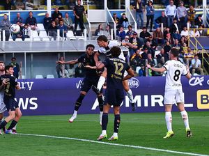 Parma Vs Juventus: Bianconeri Tumbang 0-1 Parma Vs Juventus: Bianconeri Tumbang 0-1