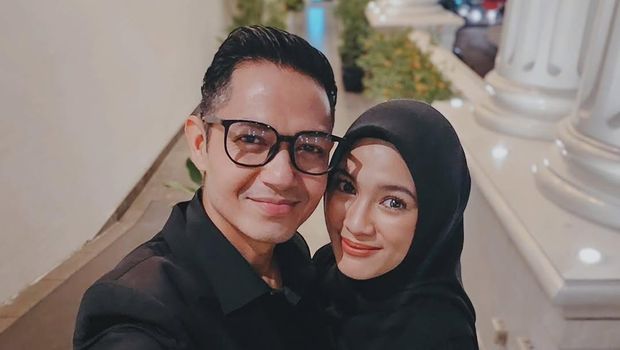 Alyssa Soebandono dan Dude Harlino