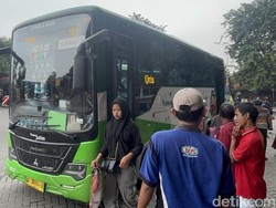 Daftar Transportasi Umum Milik Pemerintah Jatim dengan Harga Terjangkau