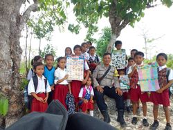 Bripka Sumantri, Bhabinkamtibmas Pelopor Literasi di Rote Ndao