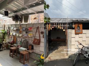 5 Coffee Shop Tersembunyi di Gang Ini Punya Racikan Kopi Enak 5 Coffee Shop Tersembunyi di Gang Ini Punya Racikan Kopi Enak