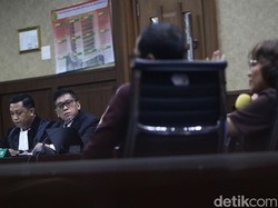Terdengar Perintah Ibu Saat Rekaman Telepon Diputar di Sidang Hasto