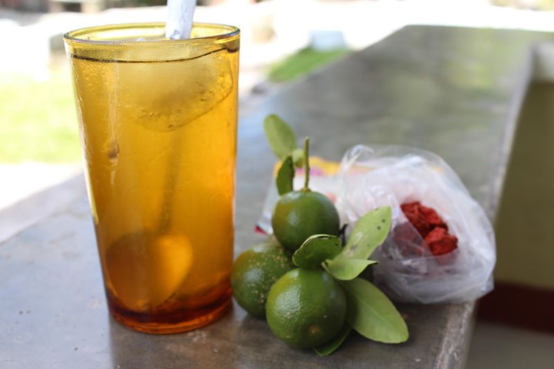 Es jeruk kunci salah satu minuman khas Bangka Belitung.