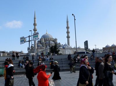 Gempa M 6,2 Guncang Istanbul Turki