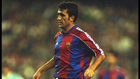Gheorghe Hagi. Main 43 kali untuk Barcelona, 78 laga di Real Madrid. Foto: Getty Images/Clive Brunskill