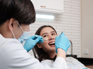 Unesa Buka Seleksi S1 Kedokteran Gigi Tanpa Tes, Cek Cara Pendaftarannya di Sini! Unesa Buka Seleksi S1 Kedokteran Gigi Tanpa Tes, Cek Cara Pendaftarannya di Sini!
