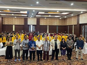 Bedah Buku Hantu Tuan Kebun: Konflik Masyarakat Kalteng Vs Perusahaan Sawit Bedah Buku Hantu Tuan Kebun: Konflik Masyarakat Kalteng Vs Perusahaan Sawit