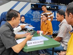 Menengok Layanan Kopi Manis Polres Tanbu, SIM Keliling hingga Pojok Baca