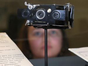 Melihat Pameran Intelijen Inggris MI5 yang Sudah Berusia 115 Tahun