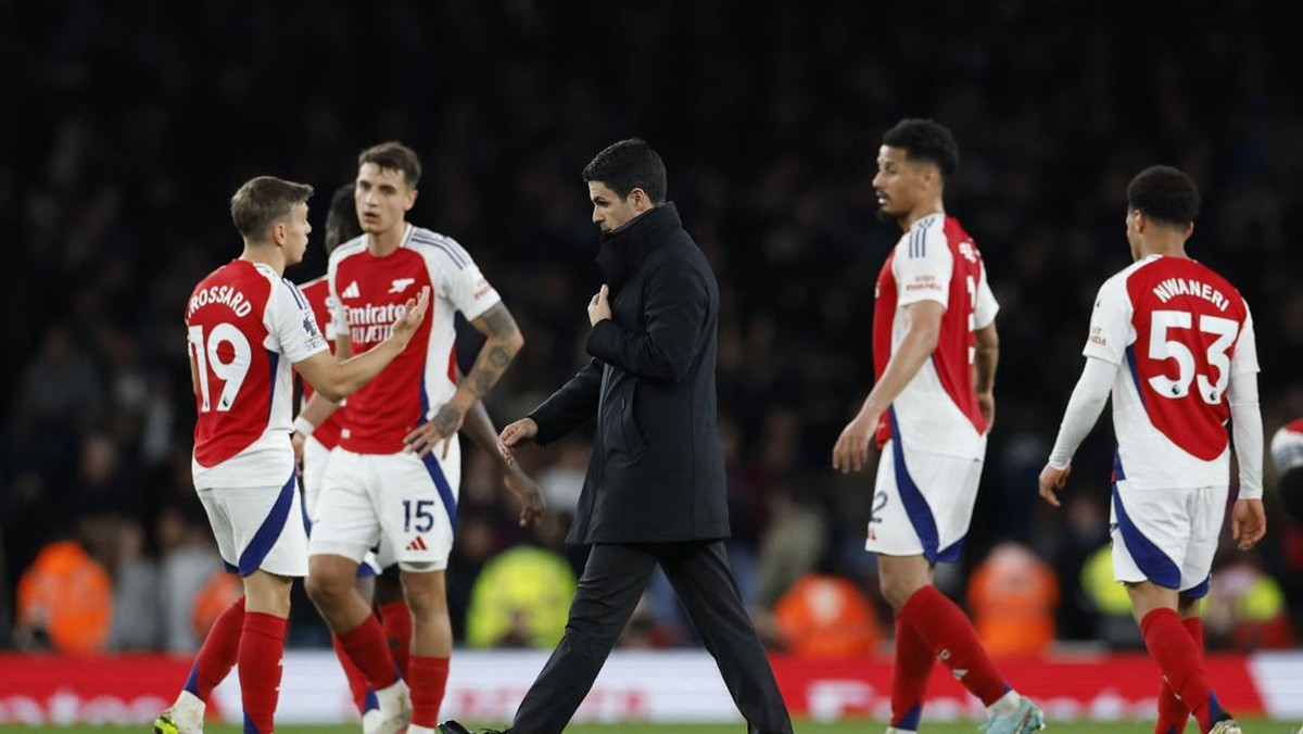 Arsenal sudah kepikiran laga kontra Paris Saint-Germain pekan depan? (Action Images via Reuters/Peter Cziborra)