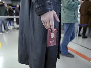 Dikucilkan Eropa, Turis Rusia Cari Celah agar Leluasa Jalan-jalan Dikucilkan Eropa, Turis Rusia Cari Celah agar Leluasa Jalan-jalan