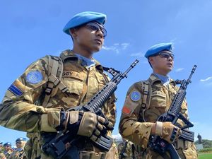 Cerita 2 Prajurit TNI saat Selamatkan Diri dari Tembakan Tank Israel Cerita 2 Prajurit TNI saat Selamatkan Diri dari Tembakan Tank Israel