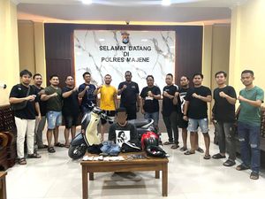 Ngaku Polisi, Pria Ini Rampas HP Pemotor Ngaku Polisi, Pria Ini Rampas HP Pemotor