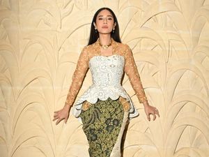 6 Inspirasi Kebaya Modern dari Artis, Dipakai Cinta Laura hingga Syifa Hadju 6 Inspirasi Kebaya Modern dari Artis, Dipakai Cinta Laura hingga Syifa Hadju