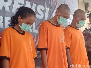 Video: Ini Tampang 3 Pelaku Perampokan Taksi Online di Klaten Video: Ini Tampang 3 Pelaku Perampokan Taksi Online di Klaten