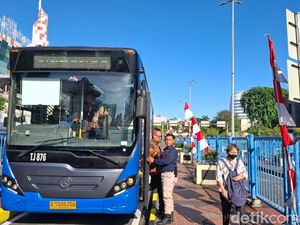 Pramono Ungkap Alasan Sejumlah Rute TransJabodetabek Disambungkan ke Blok M Pramono Ungkap Alasan Sejumlah Rute TransJabodetabek Disambungkan ke Blok M