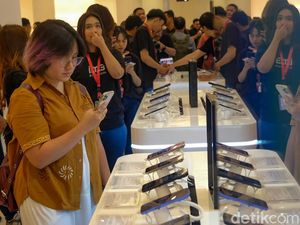 Video: Pendapatan Industri Smartphone Dunia Naik 10 Persen di Q2 2025 Video: Pendapatan Industri Smartphone Dunia Naik 10 Persen di Q2 2025