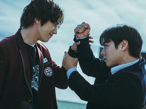Drama Korea Weak Hero Class 2 (2025) Weak Hero Class 2 Park Ji-hoon as Yeon Sieun in Weak Hero Class 2 Cr. Darae Lee/Netflix © 2025