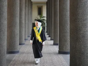 Lulus S2 UGM di Usia 22 Tahun, Bagaimana Fadila Meraih Itu? Ini Tipsnya Lulus S2 UGM di Usia 22 Tahun, Bagaimana Fadila Meraih Itu? Ini Tipsnya