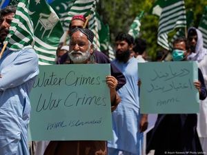 Hubungan Pakistan-India Memanas Imbas Serangan di Kashmir Hubungan Pakistan-India Memanas Imbas Serangan di Kashmir