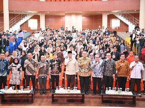 Menteri Transmigrasi Ajak Mahasiswa Dukung Program Trans Patriot