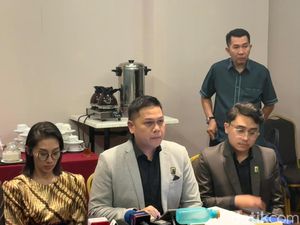 Video Poin Jawaban Yayasan soal Polemik Pembayaran Mitra Makan Gratis Kalibata Video Poin Jawaban Yayasan soal Polemik Pembayaran Mitra Makan Gratis Kalibata
