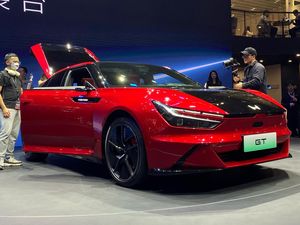 Honda Rilis 2 Mobil Listrik Baru, Begini Tampangnya