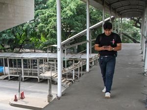 JPO Cakung Tanpa Pagar Diperbaiki, Bakal Dipasang CCTV JPO Cakung Tanpa Pagar Diperbaiki, Bakal Dipasang CCTV