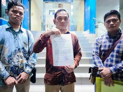 Relawan Polisikan Roy Suryo dkk Terkait Tudingan Ijazah Jokowi Palsu