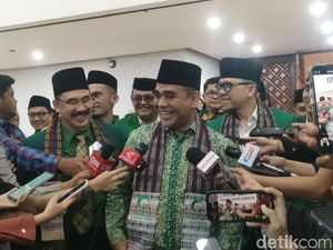Gerindra Jelaskan Alasan Prabowo Utus Jokowi ke Pemakaman Paus