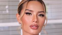 7 Gaya Eksotis Zahwa Massaid Dengan Riasan Soft Glam di 7 Bulanan Aaliyah