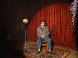 Berulang dan Berputar Jadi Curhat Alvin Lapian Tentang Cinta Diam-Diam