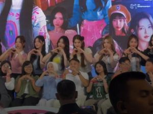 Video CARMEN Pulang Kampung! Ini Suasana Fansign Hearts2Hearts di Jakarta Video CARMEN Pulang Kampung! Ini Suasana Fansign Hearts2Hearts di Jakarta