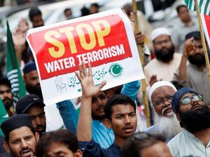 India Setop Perjanjian Pasokan Air, Warga Pakistan Turun ke Jalan