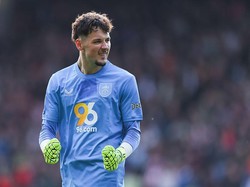 James Trafford, kiper muda berusia 22 tahun ini bawa Burnley promosi ke Liga Inggris musim depan. Di Divisi Championship, Traffrod bukukan 28 celan sheet dan cuma 15 kebobolan dari 43 laga (Getty)