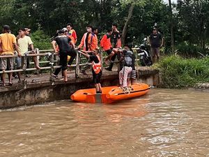 Dua Pelajar SMP di Lampung Hanyut Saat Bermain di Irigasi