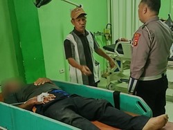 Pemotor Terluka Parah Usai Terperosok Lubang Jalan di Lubuklinggau
